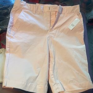 Size 4 Cream/Pink Bermuda Shorts. Stretch. Mid rise. 10 Inch Inseam. Never Worn.